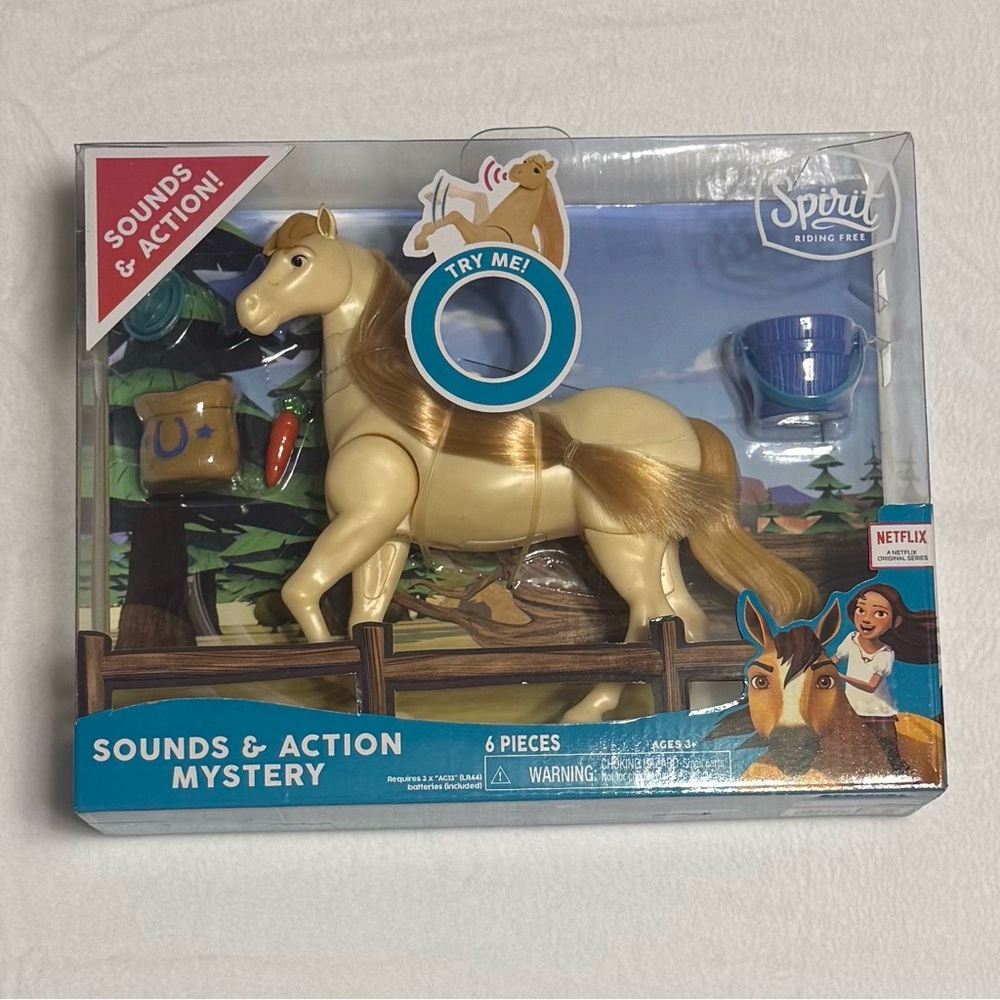 New Spirit Riding Free Sounds & Action Mystery Horse Feed Set